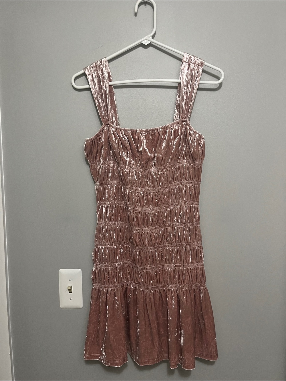 NWT Endless Rose Velvet Smocked Square-Neck Dress in Blush Pink